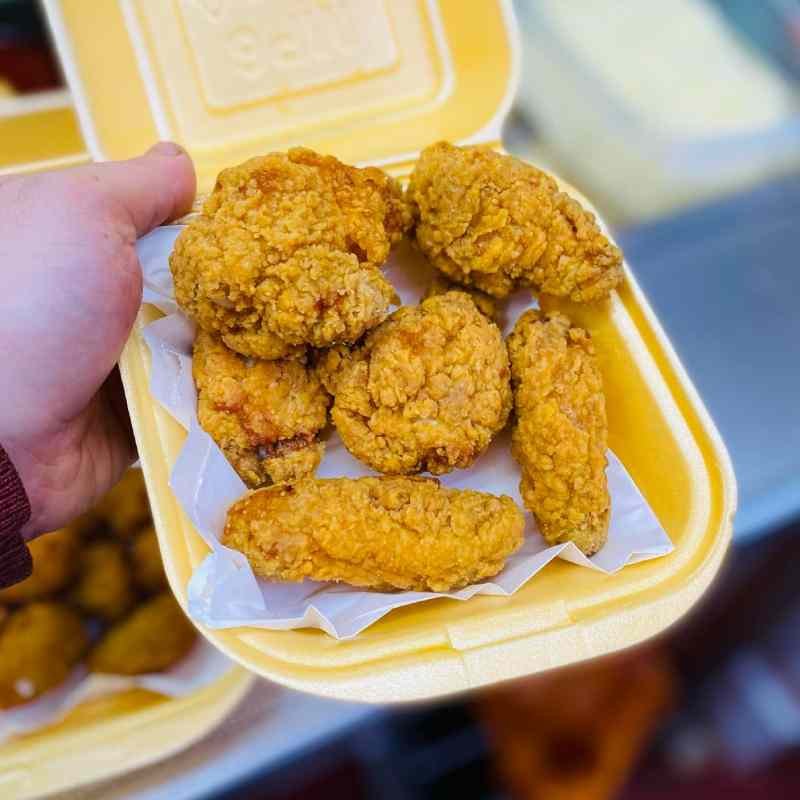 CHICKEN FRESH, CRISPY CHICKEN SEASONED TO PERFECTION
